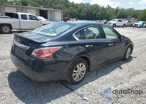 2015 Nissan Altima 2.5 from USA, damaged, VIN 1N4AL3AP4FC127601